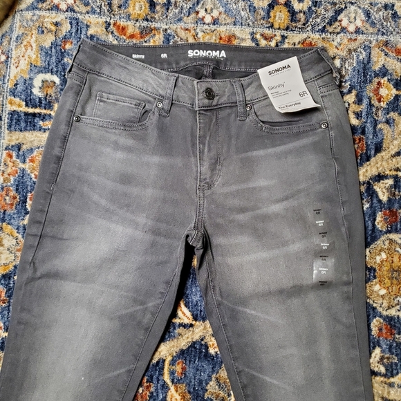 Sonoma Skinny Jeans Grey Wash - Picture 2 of 7